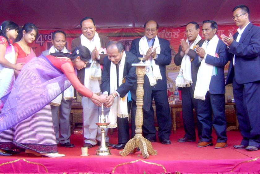 ICM chairman Kh. Borkeshore Singh inaugurating the 4th HADO crafts bazar 2011 at Yaiskhul YAC ground on friday in Imphal west district. 2011-02-19 | by : IFP Photo