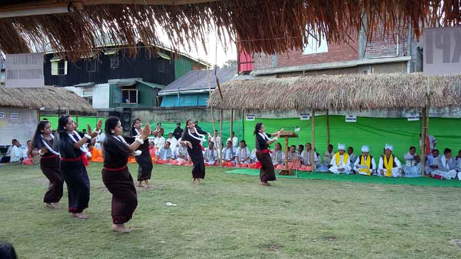 Maibis performing a traditiona dance at the inaugural day of the three-day Umanglai Haraoba (Kanglei) festival which began today at the Iboyaima Shumang Leela Shanglen.