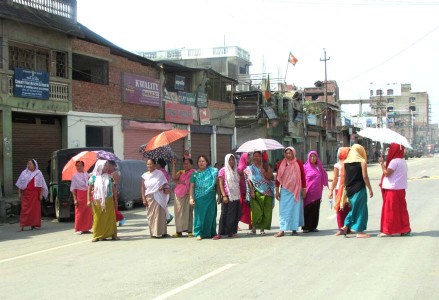 Bandh supporters imposing a road block in Imphal.