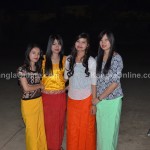Girls in traditioanl attires coming to participate the festival